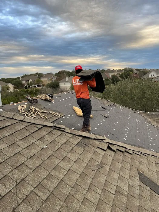 Life Roofing & Construction Picture 7