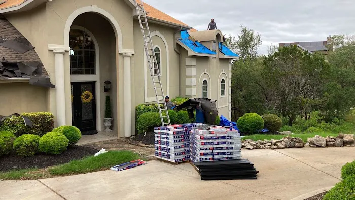 DV Roofing and Remodeling - Elgin, TX Picture 2