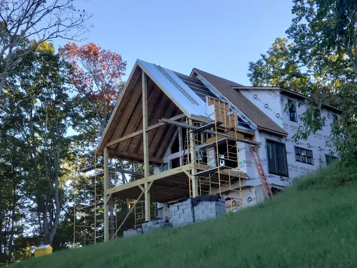 Gumlog Roofing Picture 1