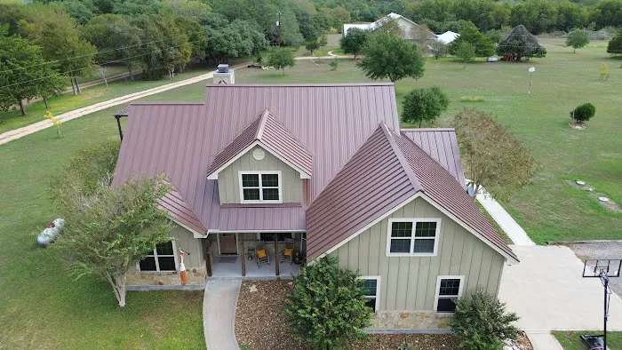 Spade Roofing and Gutters Picture 1