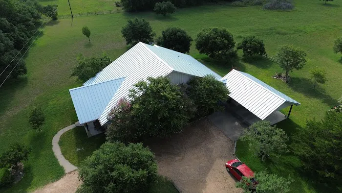 Spade Roofing and Gutters Picture 10
