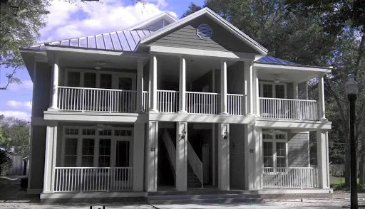 Robinson's Aluminum Construction Inc Picture 5
