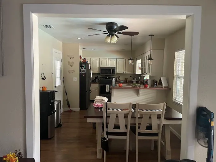 JC Custom Painting Services LLC Picture 10
