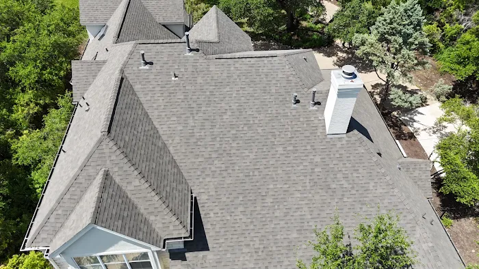 Red Oak Roofworks and Restoration Picture 1