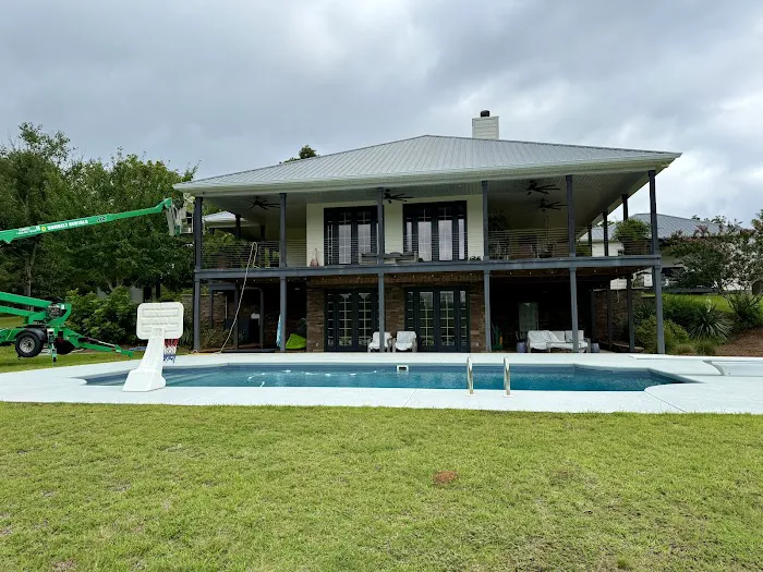 Hendrix Seamless Gutter Installation Picture 4