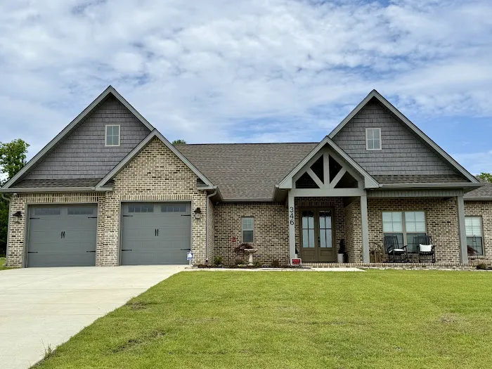 Hendrix Seamless Gutter Installation Picture 6