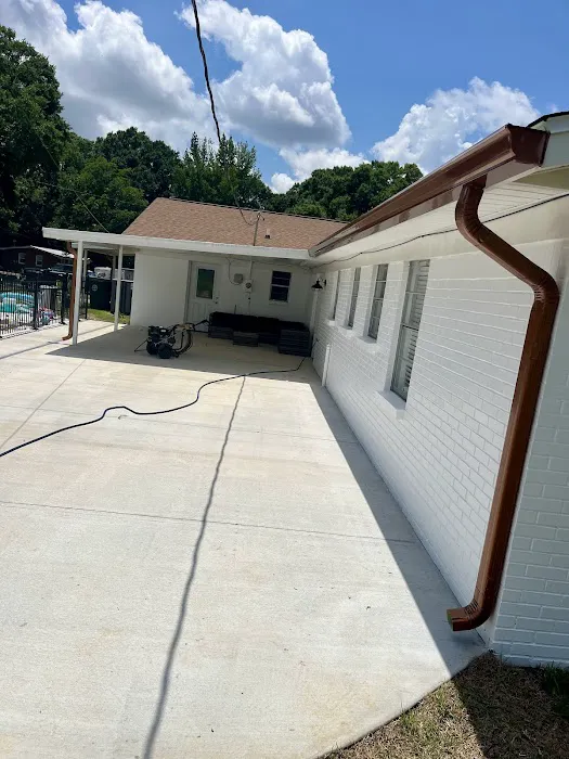 Hendrix Seamless Gutter Installation Picture 10
