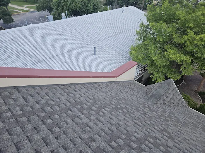 Freetail Roofing Picture 1