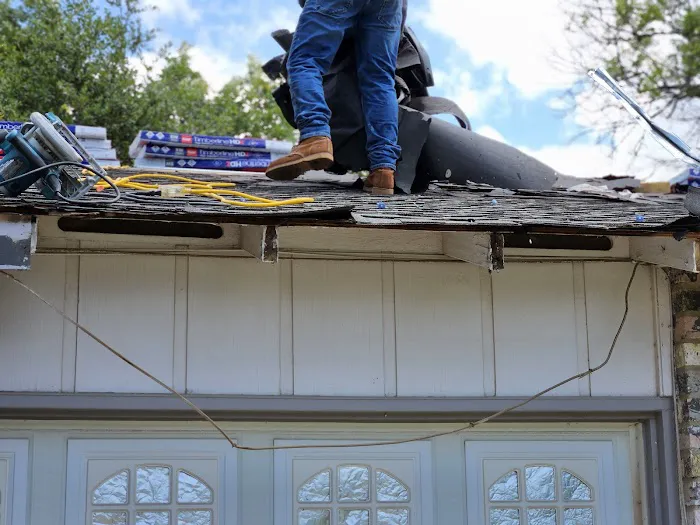 Freetail Roofing Picture 7