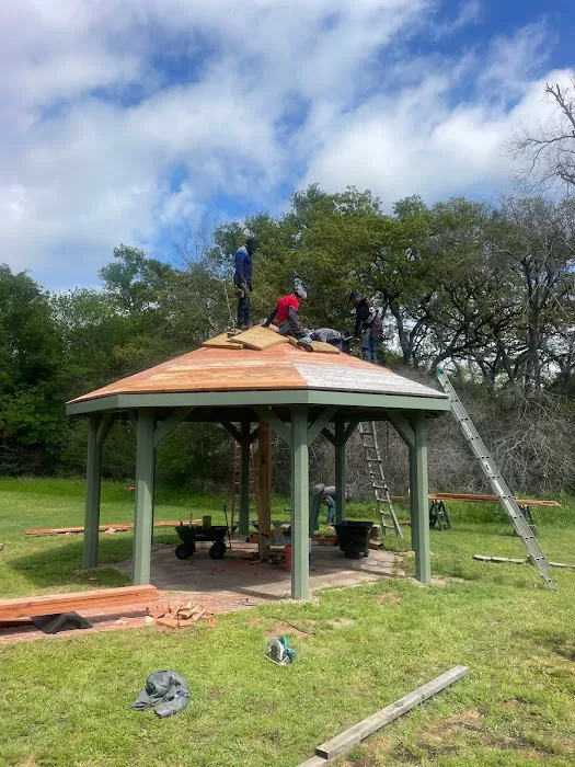 Fine Line Roofing Picture 1