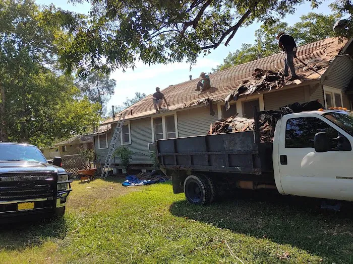 Lopez Construction and Roofing Picture 3