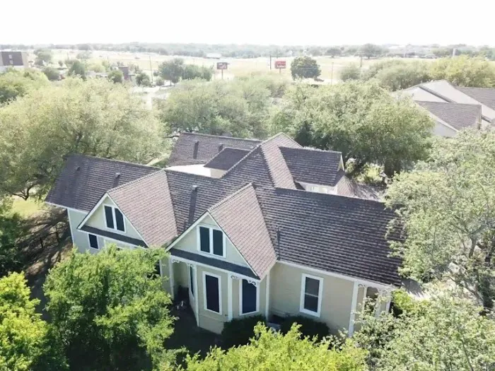 New Rüf - Residential and Commercial Roofing Hutto Picture 10