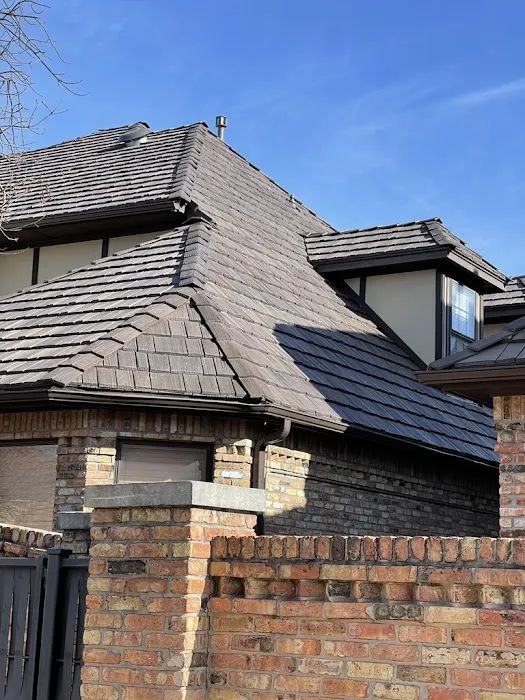 Reroof America Contractors FL, LLC Picture 7