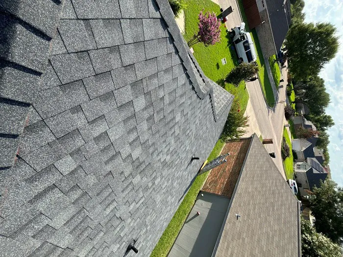 Cardinal Roofing and Exteriors Picture 1
