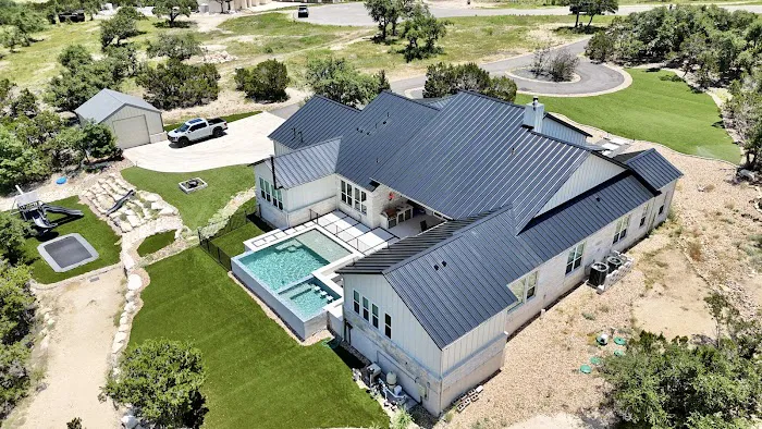 Summit Roofing Picture 3