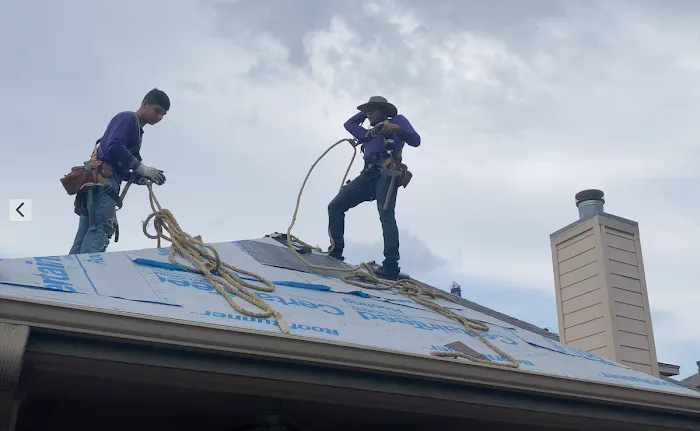Mammoth Roofing & Solar of Austin Picture 5