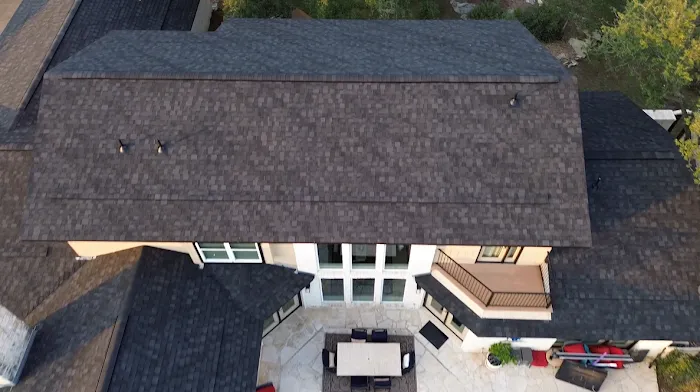 DeZign Roofing & Exteriors Picture 6