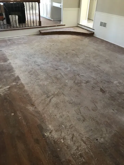 CALL REEVES ROOFING - CONSTRUCTION Picture 5