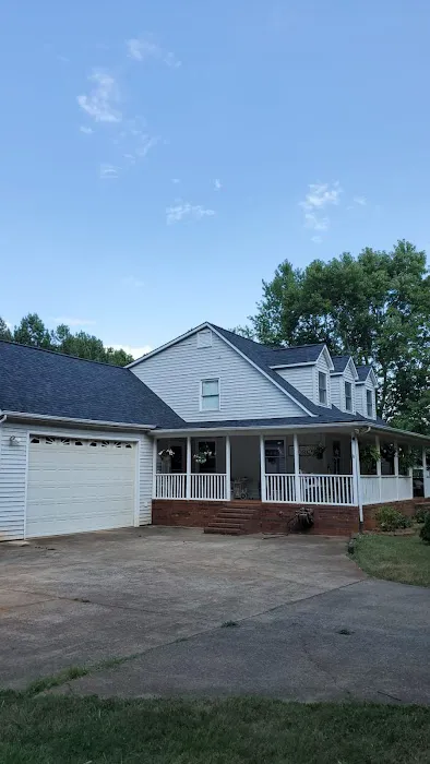 Guy Roofing Inc. Picture 7