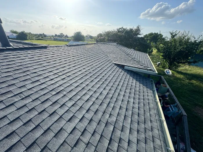 Vertical Solutions Roofing & Construction Picture 1