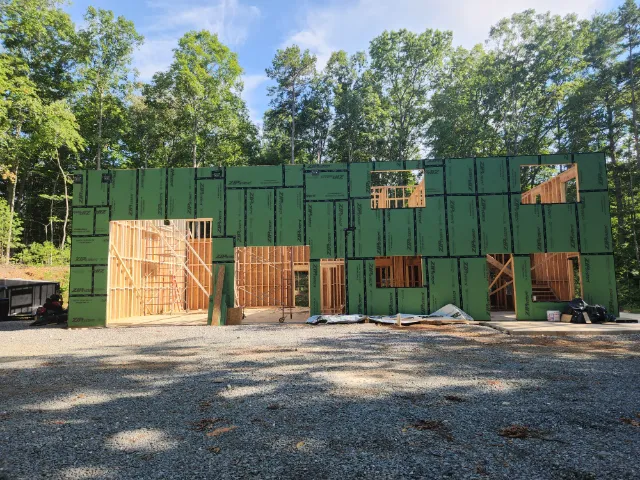 J And C Aguilar Construction INC Picture 9
