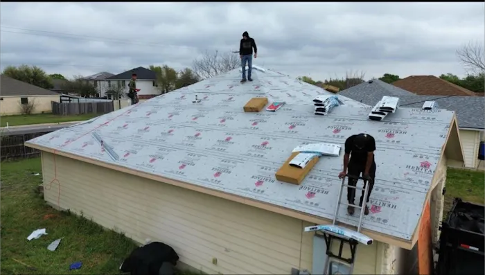 Mustang Roofing Picture 2