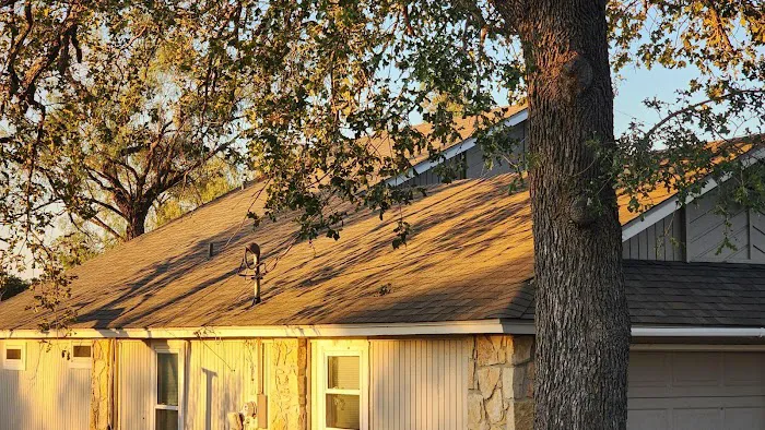 Neely Roofing and Remodeling Picture 3