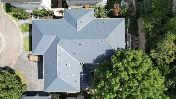 R General Roofing LLC Picture 8