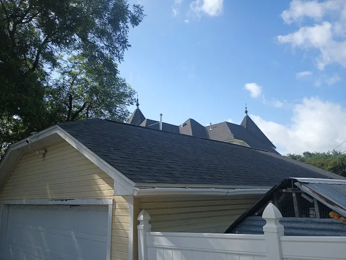 Ron Bickel Roofing, Inc Picture 1