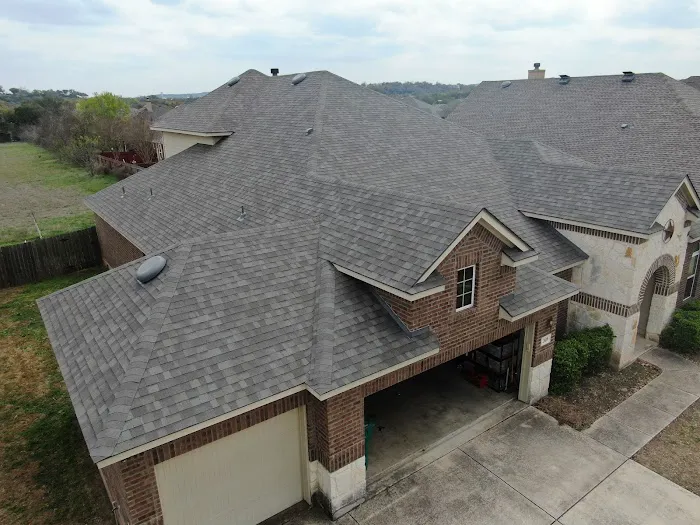 Hometown Roofing & Restoration Picture 1