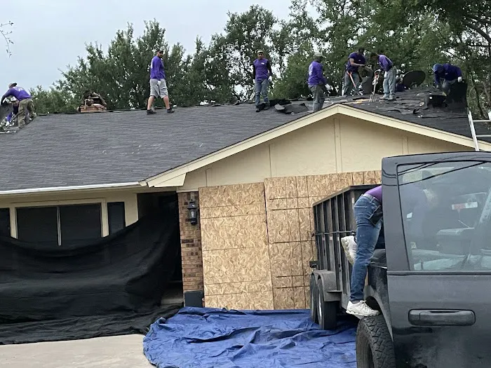 Mammoth Roofing And Solar of Marble Falls Picture 6