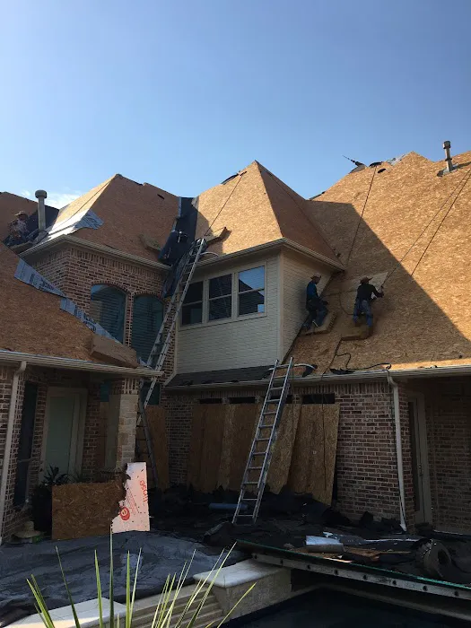 Mid Tex Roofing and Construction Picture 1