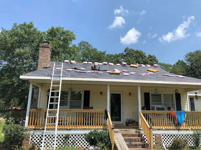 Midlands Roofing & Exteriors Picture 3