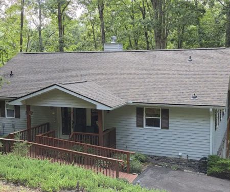 Four Families Roofing LLC.