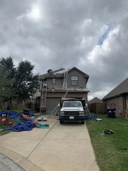 Stonewall Roofing & Construction Picture 4
