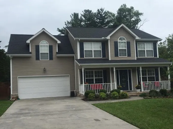 Innovative Roofing & Siding Inc Picture 10
