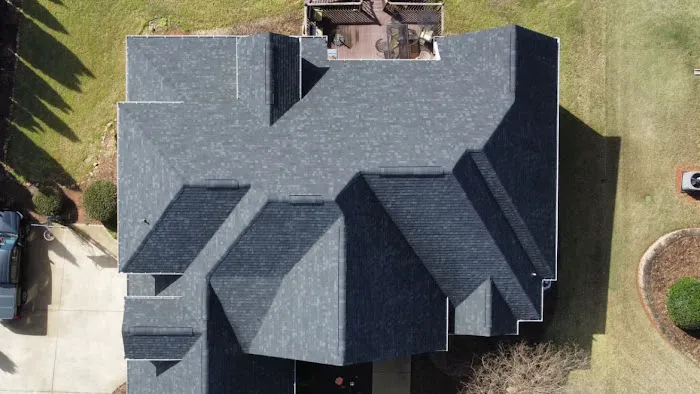Crest Roofing & Construction Picture 4