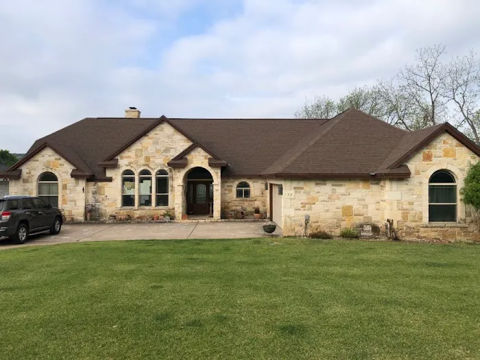 Starr Roofing & Gutters Picture 2