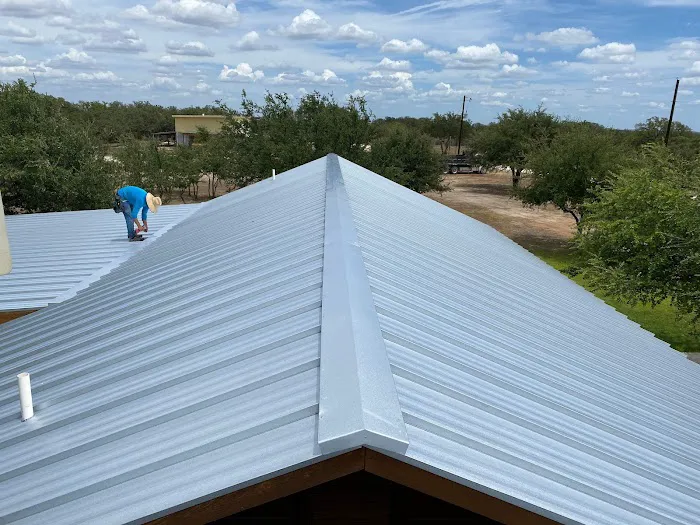 Starr Roofing & Gutters Picture 9