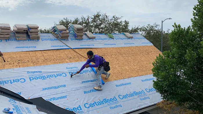 Mammoth Roofing & Solar of Temple Picture 4