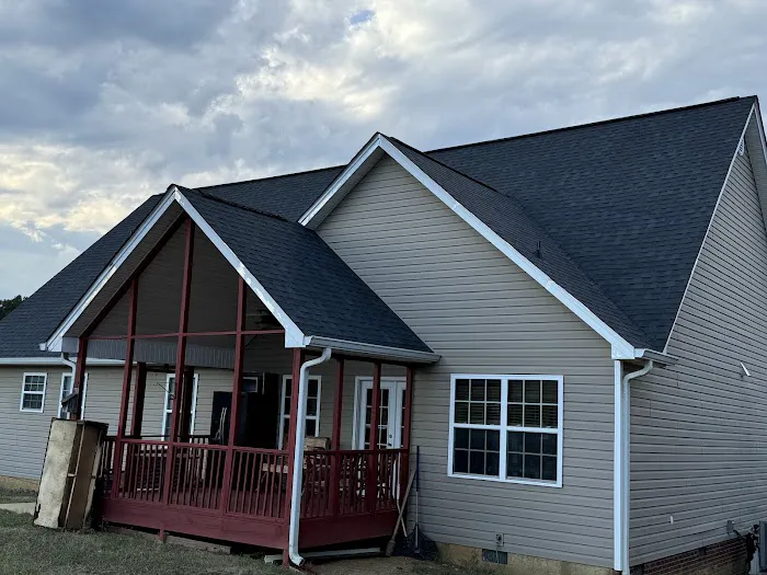 Perez Roofing Restoration Picture 4
