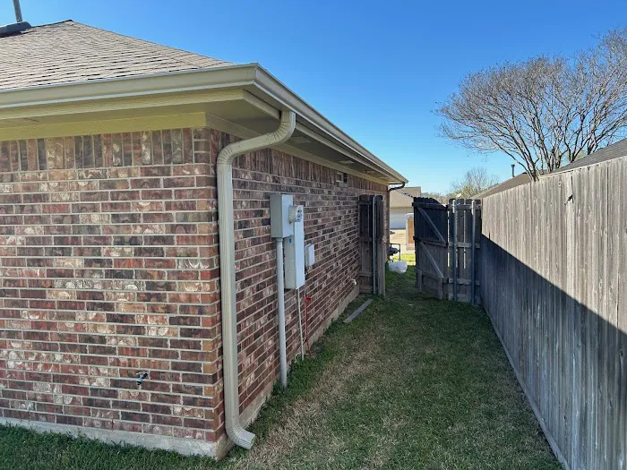 America's Choice Roofing & Seamless Gutters Picture 2