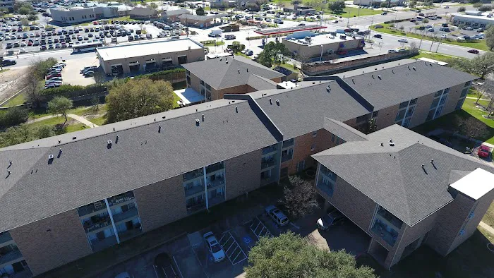 America's Choice Roofing & Seamless Gutters Picture 6