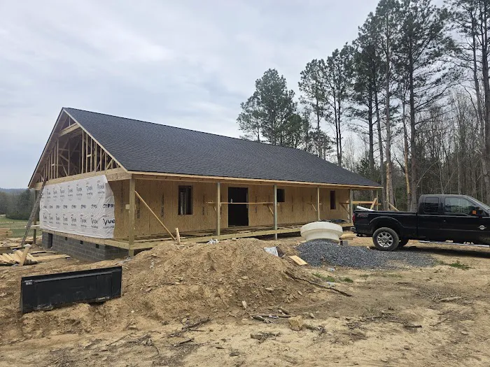 Hernandez Roofing and Construction Dalton Picture 5