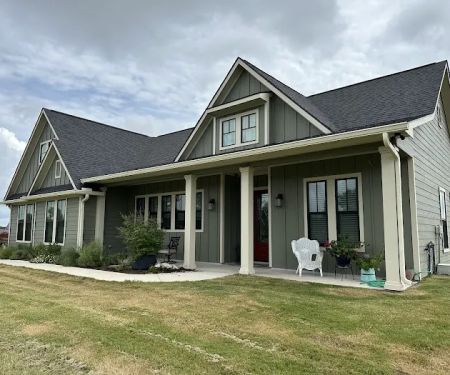 Southern Star Roofing and Seamless Gutters