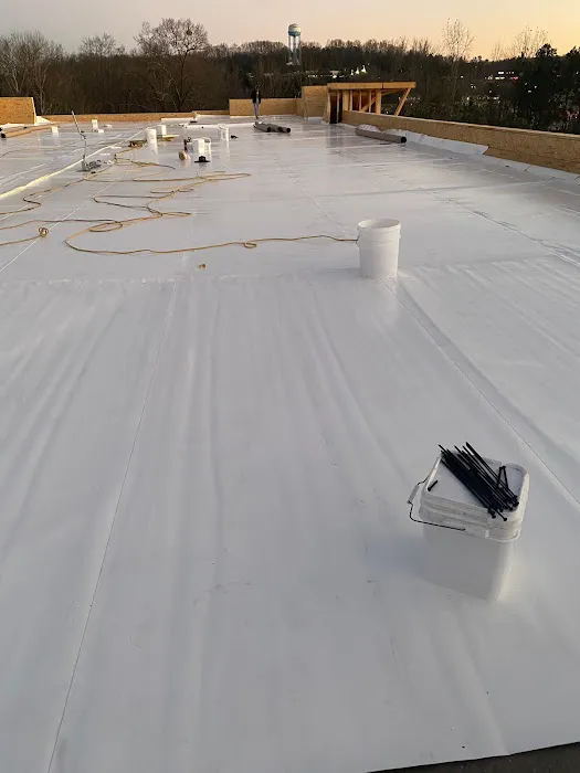 OB&C ROOFING LLC Picture 1
