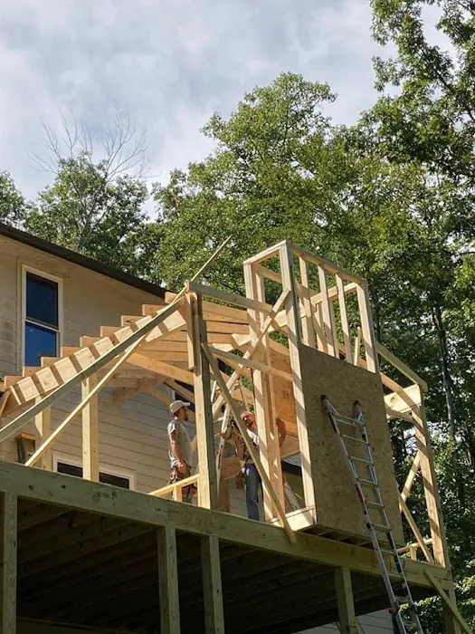 SharpTop Roofing Picture 10