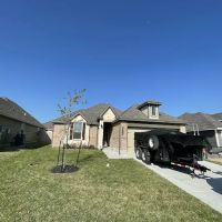 Crest Roofing and Remodeling ico