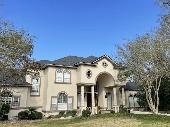 Crest Roofing and Remodeling Picture 4