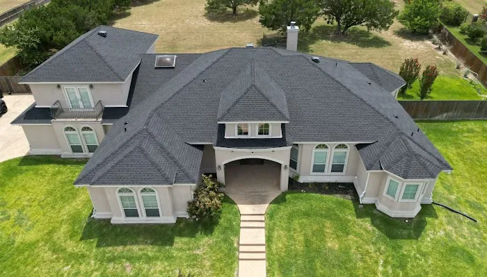 ROAM Roof & Solar Picture 7